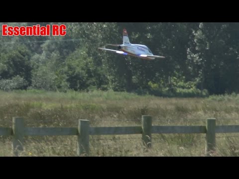 Futura TAKE-OFF Flameout SAVE: Woodspring Wings Model Show 2015