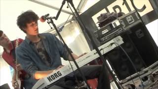 George Barnett: Superhero In A Ball (Wychwood 2013)