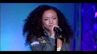 Cymphonique Performing &quot;I Heart You&quot; LIVE in Concert at Six Flags