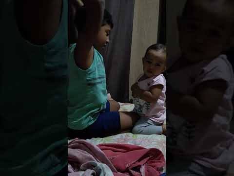 #ELA TEM MEDO DO CHAVES 😲😬!