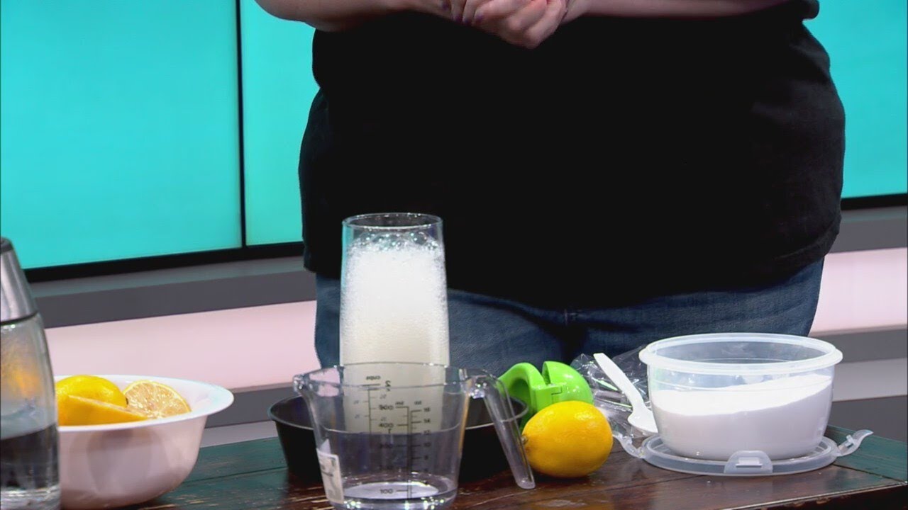 Fun science experiments with lemons by Hands On! Discovery Center