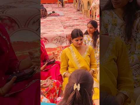 Mehandi me likhvaya pati ka naam 🤣❤️ ||shadi vala ghar🏠❤️|| #shadiwalaghar #shorts