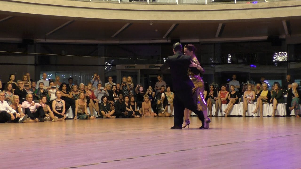 20220430 Facundo Piñero & Vanesa Villalba 1 de 4