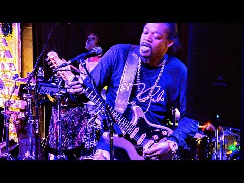 ERIC GALES In Concert-4K VIDEO -Blue Note Grill,...
