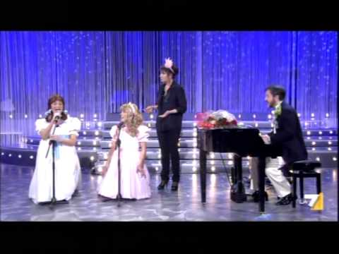 Rocco Tanica e il concorso canoro @The show must go off 04/02/12