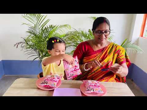 Dhriti aj nije giye packet niye esechhe🥰🥰😍😘