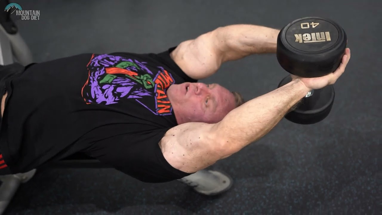 Dumbbell pullovers You are doing them wrong