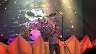 Helloween "A Tale That Wasn't Right (with Michael Kiske)"