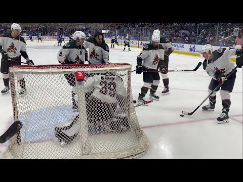 Coyotes@Leafs pre-game warm up