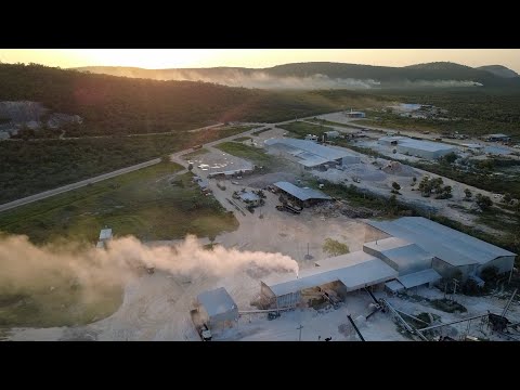 Infraestructura imponente de la industria calera en San Lázaro, Vallemí, Concepción