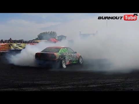 Pokaz mocy BMW E36 4.4 V8 "SMUSZEK" - Majówka z BMW 2014