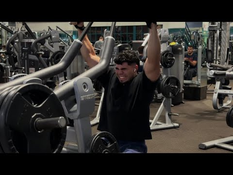 Winter Bulk Day 141: Back // 216.1 lb