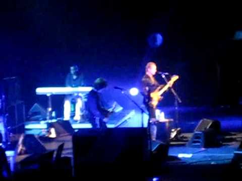 Walking On The Moon/Tea In The Sahara - Sting - One Night Live - May 21 2009