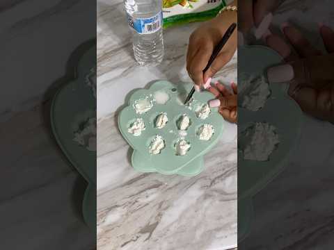 Cornstarch Water Chunks Tutorial