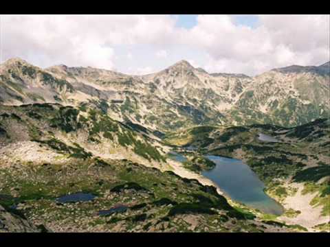 Спиращо дъха изпълнение на 100 каба гайди