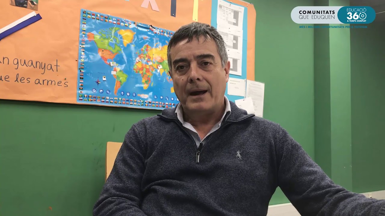 Projectes Educatius Comunitaris: personalitzar l’aprenentatge (Enric Canet) 