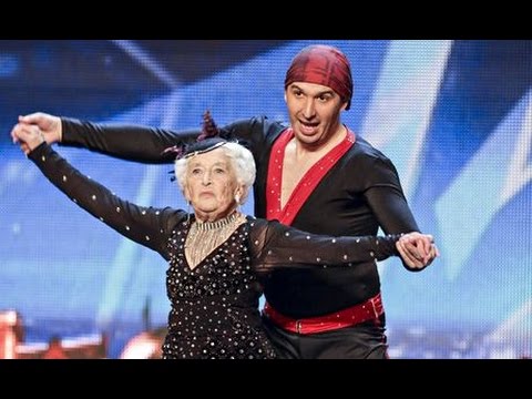 SALSA  !!!! GREAT GRANDMOTHER Sarah Paddy Jones & Nico  Britain's Got Talent SUPER BABCIA abuela