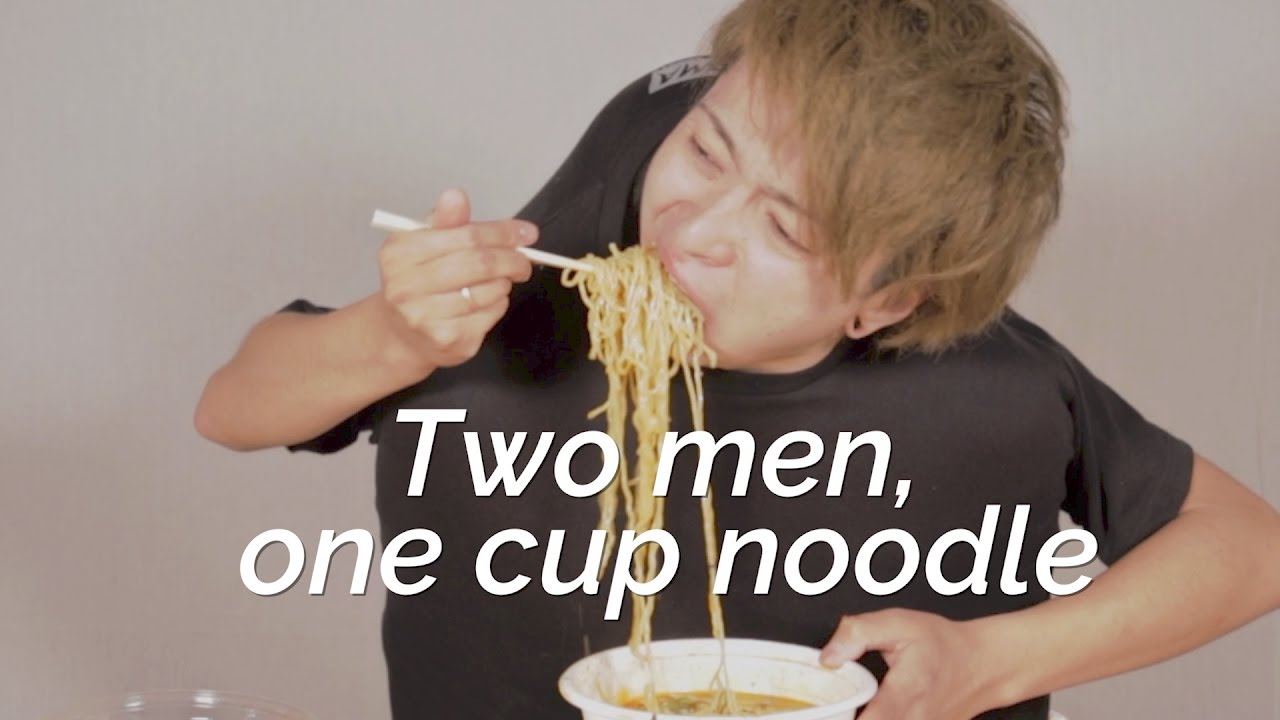 二人羽織でラーメンを食べてみた... - HARAKIRIBANZAI -