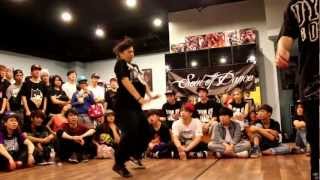 preview picture of video '20130317 Soul of Dance (S.O.D.) HIP HOP BATTLE VOL.7 無限制組 BEST8 小黑(WIN)VS布丁'