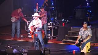 Cody Johnson calls out Old Town Road; plays Garth, George Strait, Waylon & Willie, Jones, Haggard video