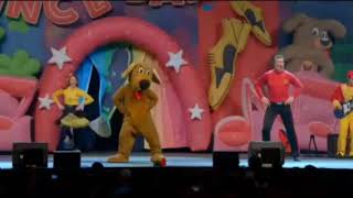 We&#39;re Dancing With Wags The Dog (2017)