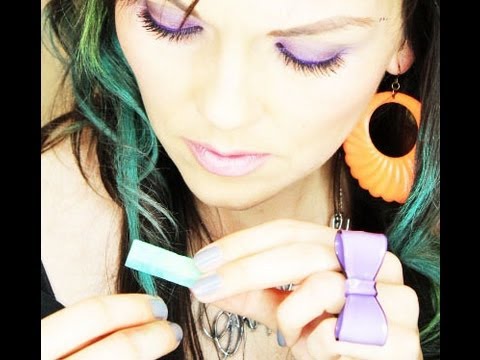 How To Do The Hair Chalk Trend | Kandee Johnson
