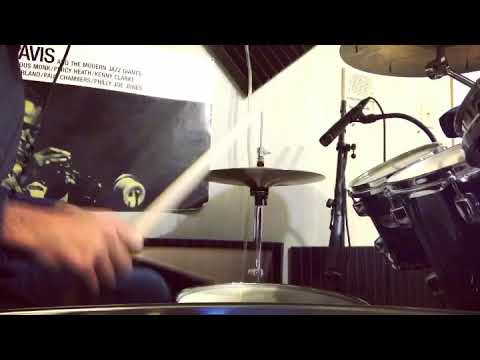 ISM | Jazz drums fill - triplet paradiddle