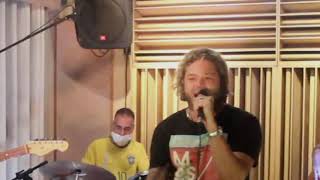 Gustavo Santana cantor