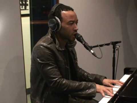 Everybody Knows: John Legend Live @ B-Side (Radio Deejay)