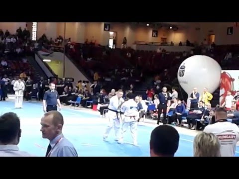 Mistrzostwa Europy Shinkyokushin 2015 Warszawa - Ismayilli Emin (aka) vs.Warth Alexis (shiro)