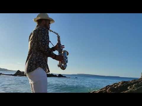 The Milan Saxophonist @ Cannes Beach