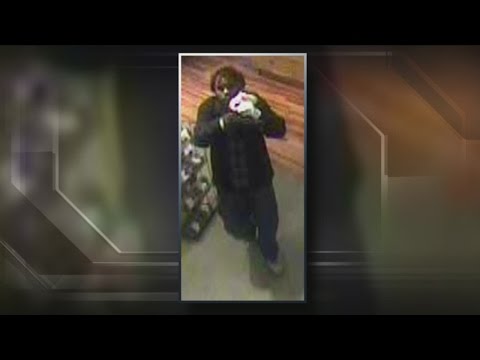 Elm Grove police release images of armed robbery suspects