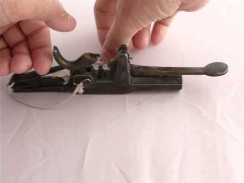 Vintage Mouse Gun / Mole Gun