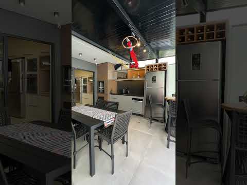 GEMINADO SUÍTE + 2 DORMITÓRIOS - VILA LALAU