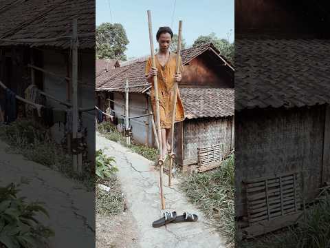 Rindu permainan anak jaman doloe egrang bambu #diy #kreatif #viral #art #craft