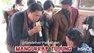 Download lagu #adatbatak : OPENING ULOS TUJUNG (Part-1) ADAT SARIMATUA PERFORMED IN THE MIDDLE OF THE YARD. mp3