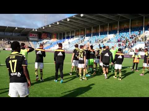 AIK-spelarna tackar klacken