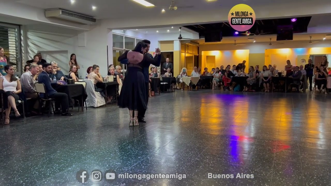 Video thumbnail for María Inés Bogado y Jorge López  - Milonga Gente Amiga - 28/ENE/2023 (3/3)