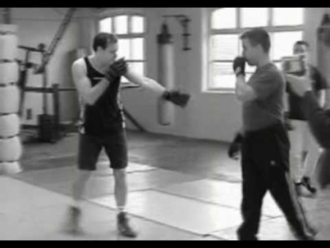 Systema vs Kickboxing (?)