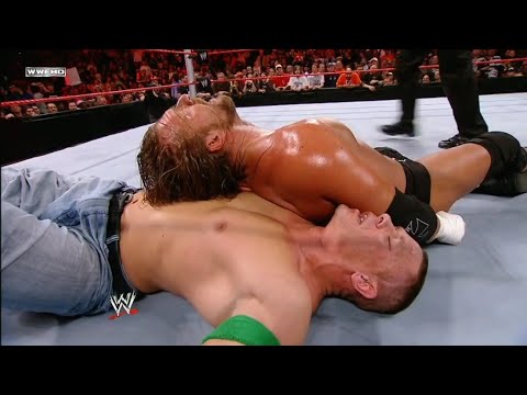 John Cena vs. Triple H - RAW 10/19/2009 (2/3)
