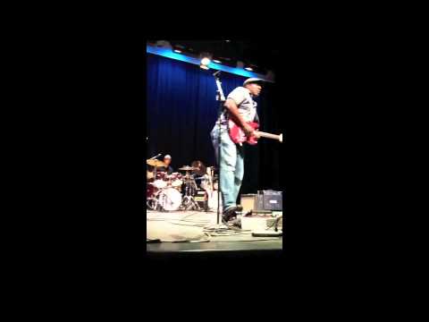 Derrick Harris Band- Dimples