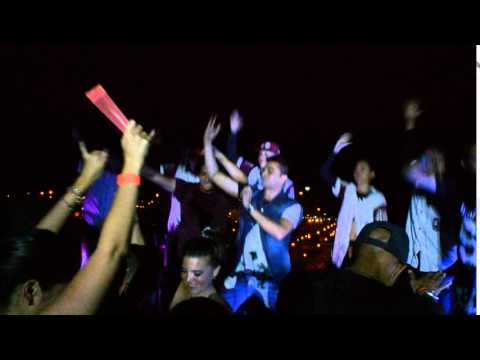 EsteMike feat L'Omy- Como tú no hay dos- MegaFest 2016