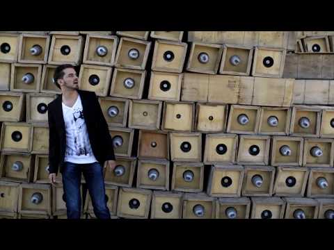 Miko Upgrade (feat. Максим Лесников) - Любовь Не Игра