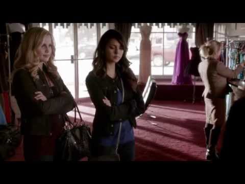 The Vampire Diaries 4x19 Elena & Caroline - Hey Bonnie, hear you got your mind wiped. That sucks.