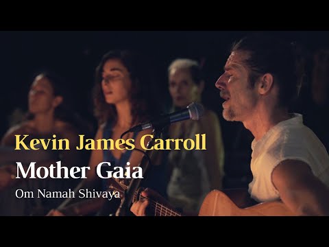 Om Namah Shivaya. Kevin James Music Live Circle in Bali - Mother Gaia