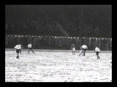 Bury FC: Bury 1 Nottm Forest 2 - 03 Dec 1955