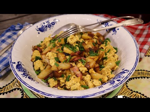 Scrambled Eggs with Potatoes and Bacon