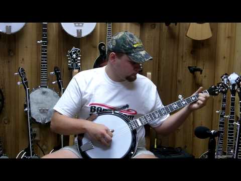 Banjo.com video: demo of a new Nechville Classic Deluxe Maple 5 String Banjo