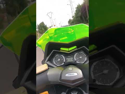 Tmax 530 lux max petite test ride 🚀🇲🇦