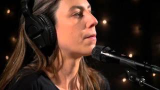 Julia Holter - Feel You (Live on KEXP)
